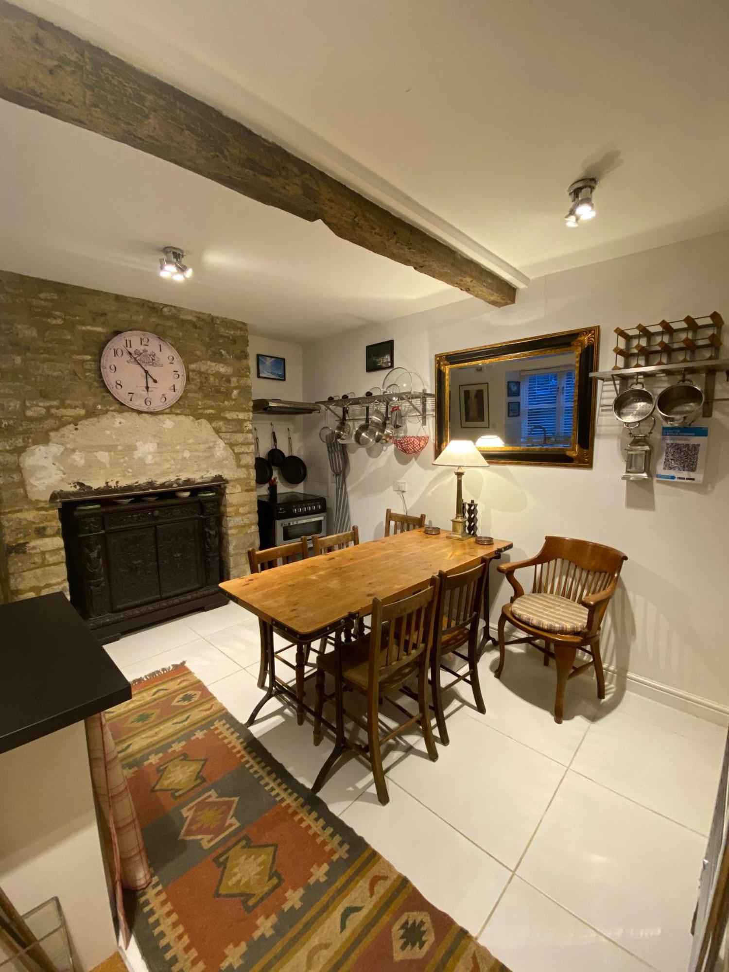 Market Place Cottage, Tetbury, Cotswolds Grade II Central Location Экстерьер фото