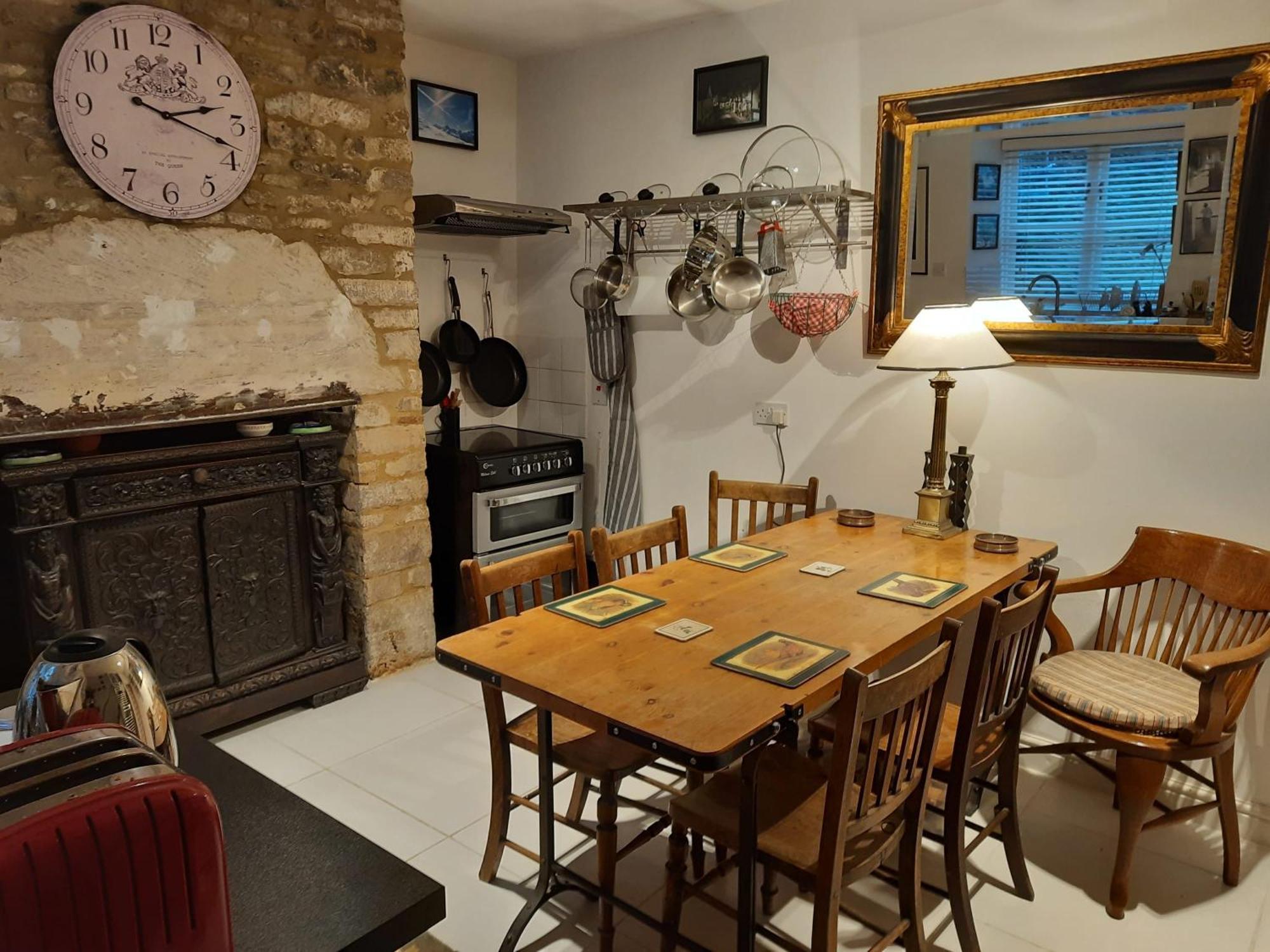 Market Place Cottage, Tetbury, Cotswolds Grade II Central Location Экстерьер фото